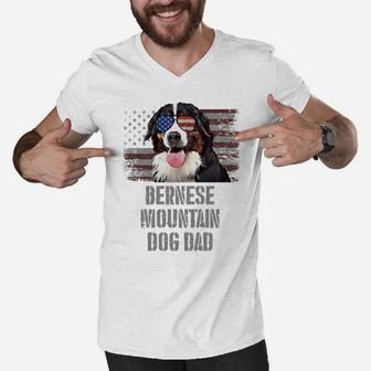 Bernese Mountain Dog Best Dog Dad Ever Retro Usa American Fl Men V-Neck Tshirt | Crazezy DE