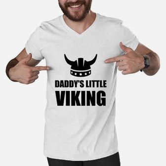 Daddys Little Viking Men V-Neck Tshirt | Crazezy DE