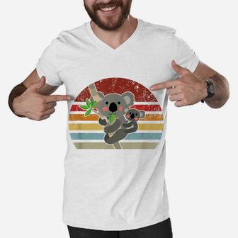 Vintage Retro Koala Bear Lover Dad Mom Funny Australia-N Men V-Neck Tshirt | Crazezy