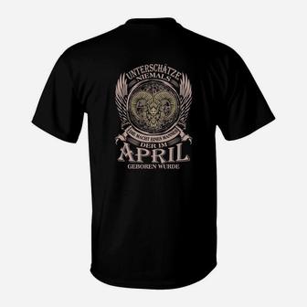 Adler Motiv Herren T-Shirt, April Geburtstag Spruch, Schwarzes Tee - Seseable