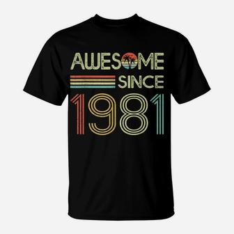 Awesome Since 1981 Retro 40Th Birthday Gifts 40 Years Old T-Shirt | Crazezy
