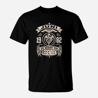 Juni 1982 Geburt von Legenden Schwarzes T-Shirt, Retro Aufdruck Design - Seseable