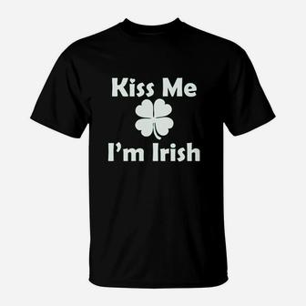 Kiss Me Im Irish Four Leaf Beer St Patricks T-Shirt | Crazezy DE