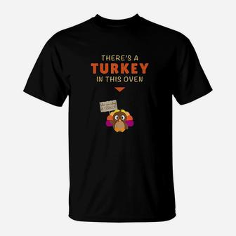 Mom Funny Turkey Thanksgiving Announcement T-Shirt | Crazezy