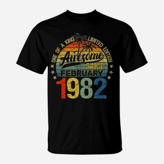 Vintage 40 Years Old February 1982 Decorations 40Th Birthday T-Shirt | Crazezy AU