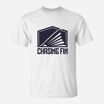 Chasing Fin Tailing Redfish Peformance Fishing T-Shirt | Crazezy AU
