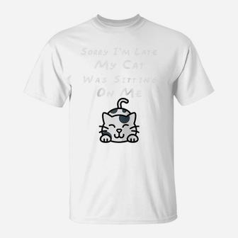Sorry I'm Late My Cat Sitting On Me Funny Cat Lovers Gifts Raglan Baseball Tee T-Shirt | Crazezy DE