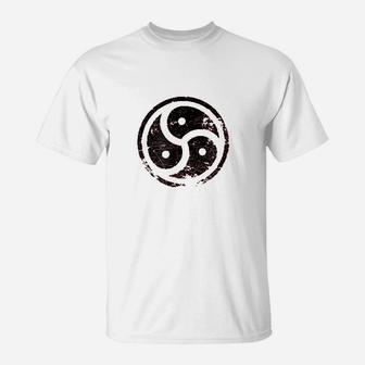Triskelion Symbol Grunge Distressed Look T-Shirt | Crazezy DE
