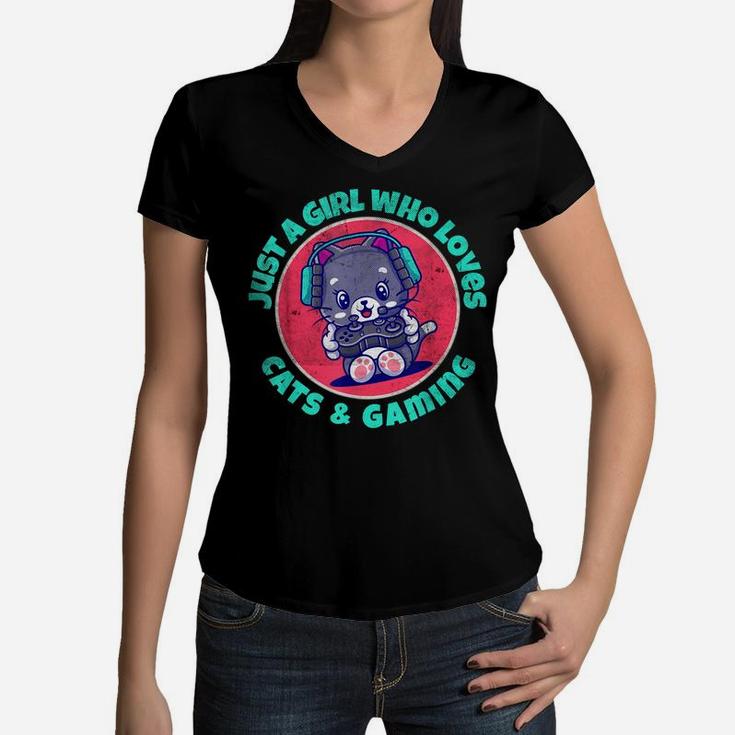 Just A Girl Who Loves Cats And Gaming Women V-Neck T-Shirt