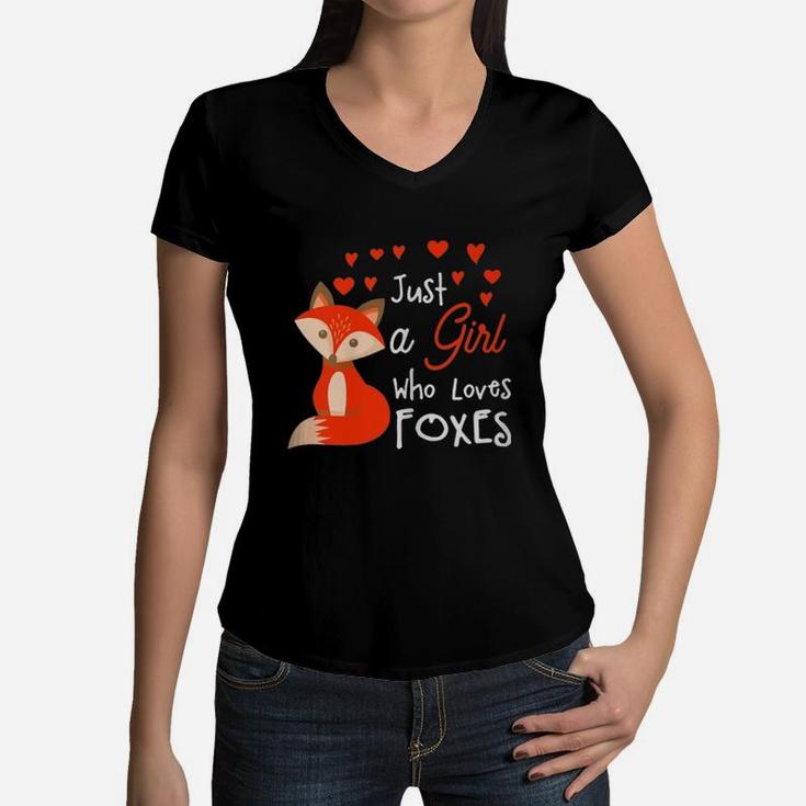 Just A Girl Who Loves Fox Lovely Women V-Neck T-Shirt