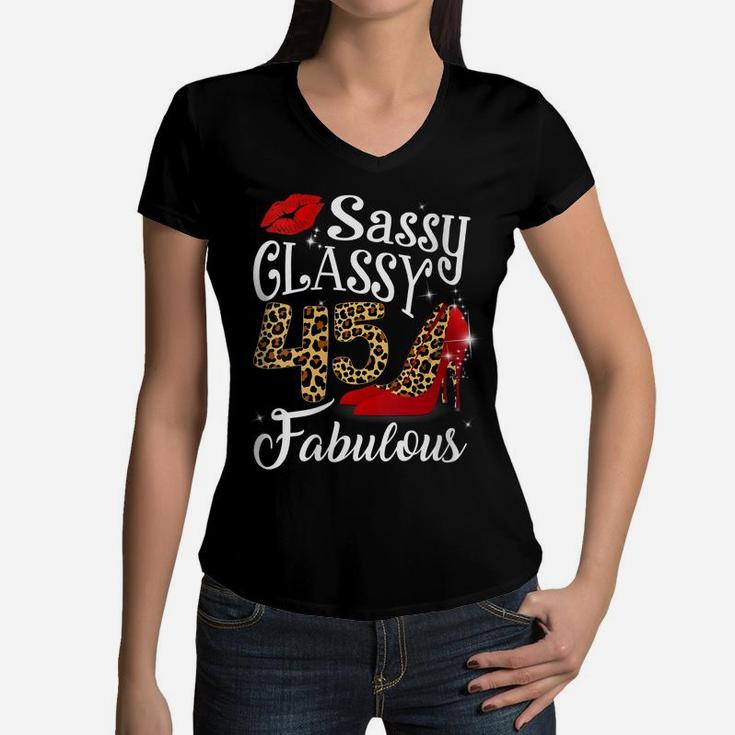 Womens 45 Fabulous Leopard 45Th Birthday Girl Gifts 45 Year Old Women V-Neck T-Shirt