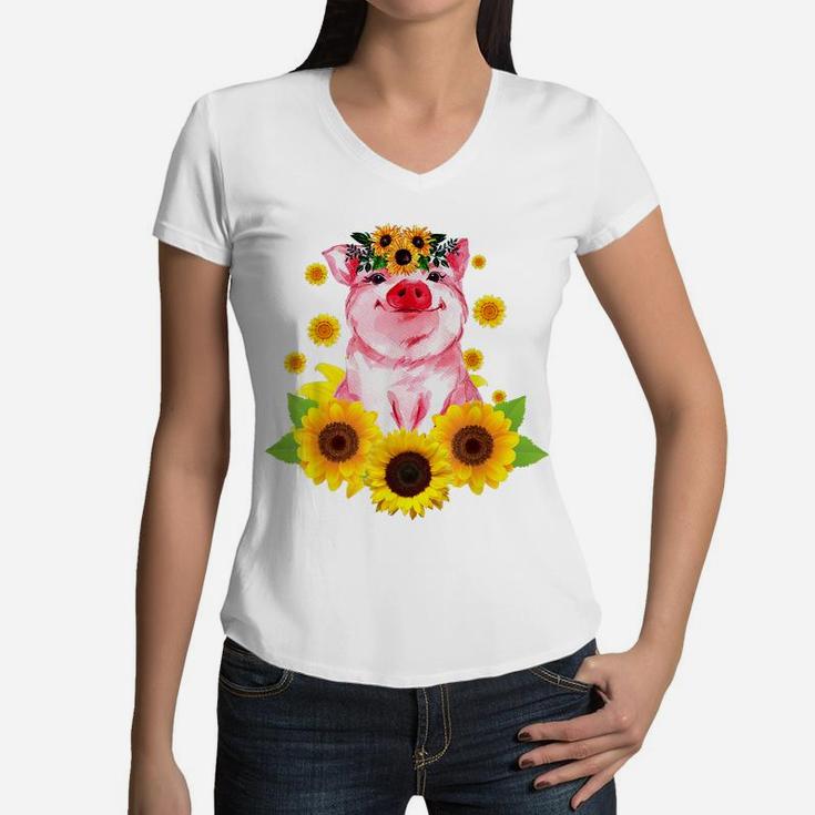 Animal Farmer Farm Gift Idea Women Girls Flower Crown Pig Women V-Neck T-Shirt