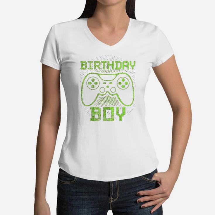 Birthday Boy Video Game Controller Birthday Gamer Gift Boys Women V-Neck T-Shirt
