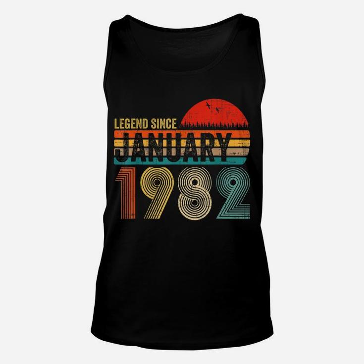 39 Years Old Retro Birthday Gift Legend Since January 1982 Unisex Tank Top