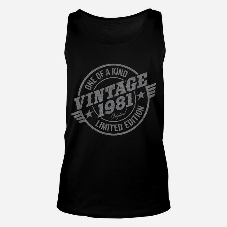 Mens 40 Year Old Car Lover Vintage Classic Car 1981 40Th Birthday Unisex Tank Top