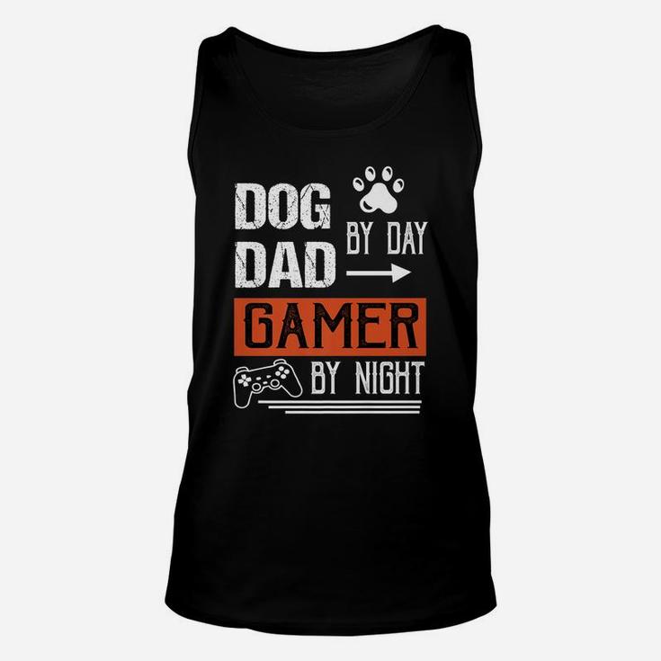 Men's Dog Dad By Day Gamer By Night - Fathers Day Gamer Dad Unisex Tank Top