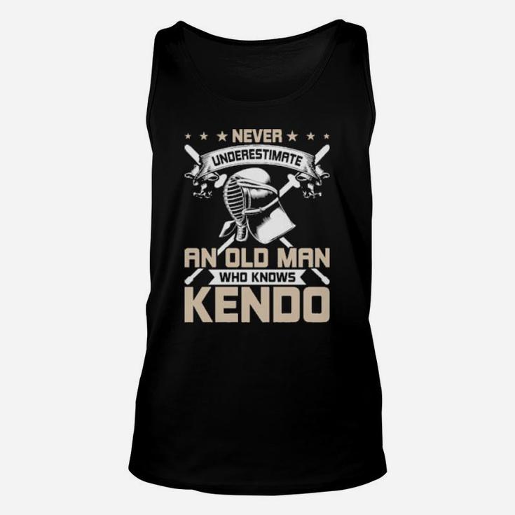 Never Underestimate An Old Man Who Knows Kendo Unisex Tank Top