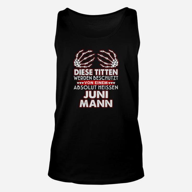 Personalisiertes Geburtsmonat Unisex TankTop - Juni Mann Schutzschild Spruch