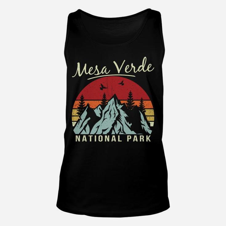 Vintage Retro Hiking Camping Mesa Verde National Park Sweatshirt Unisex Tank Top