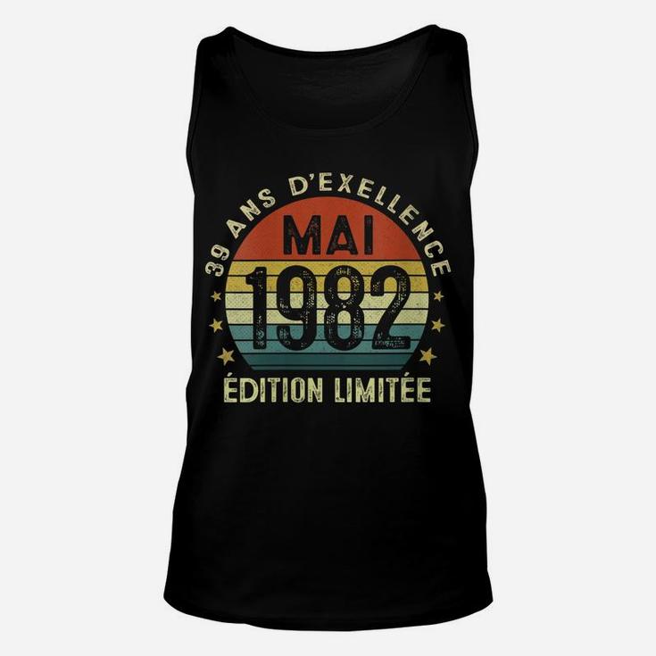 Womens 39 Years Birthday Man Vintage Made In May 1982 Unisex Tank Top