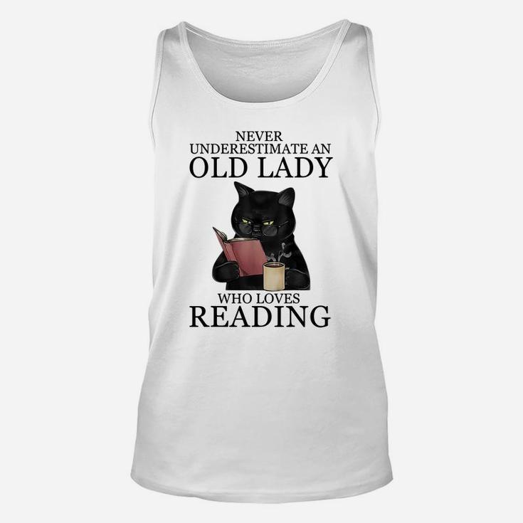 Never Underestimate An Old Lady Who Loves Reading Cat Sweatshirt Unisex Tank Top