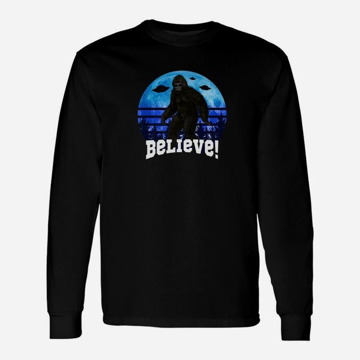 Bigfoot Ufo Believe Moon Photo Alien Retro Long Sleeve T-Shirt Bigfoot Ufo Believe Moon Photo Alien Retro Long Sleeve T-Shirt
