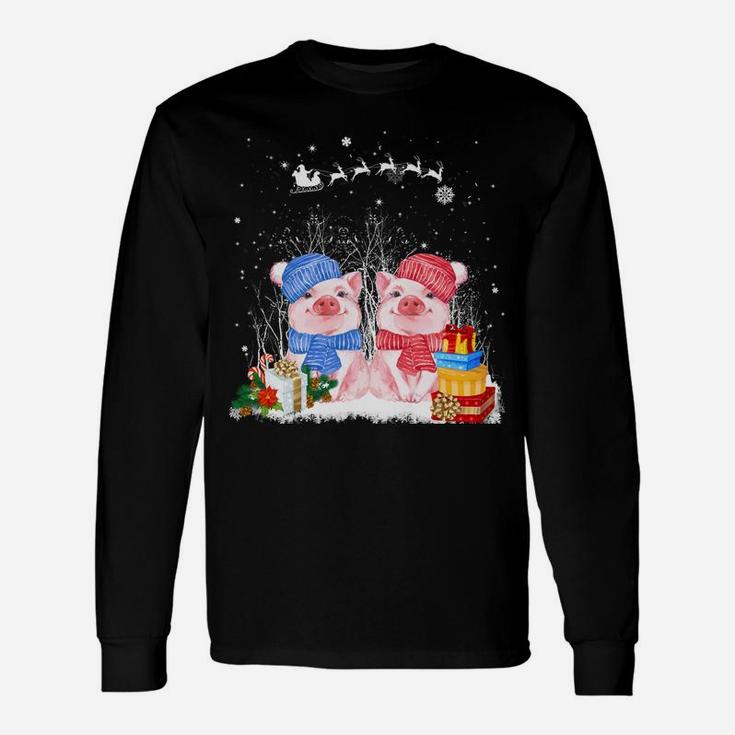 Cute Pig On Snow Merry Christmas Pig Loves Farm Gifts Sweatshirt Unisex Long Sleeve
