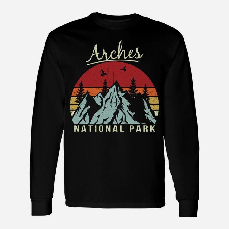 Vintage Retro Hiking Camping Arches National Park Unisex Long Sleeve