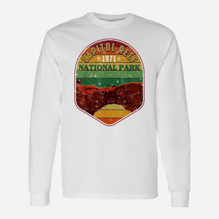Capitol Reef National Park Camping Lover Vintage Unisex Long Sleeve