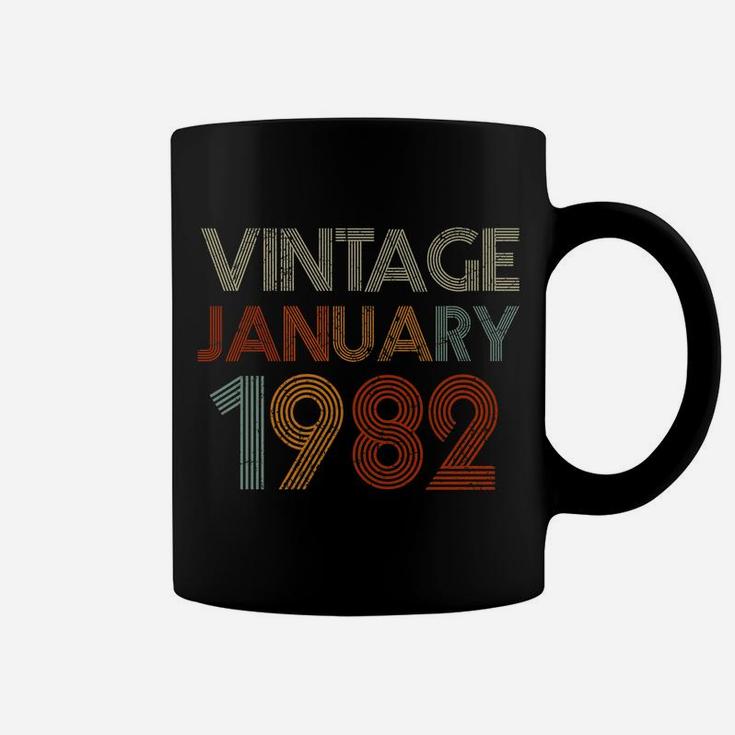 39 Years Old Retro Birthday Gift Vintage January 1982 Coffee Mug