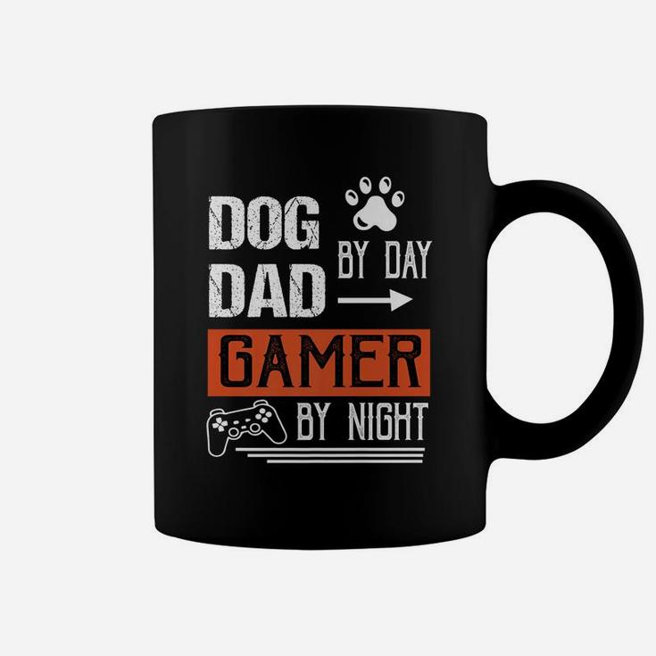 Men's Dog Dad By Day Gamer By Night - Fathers Day Gamer Dad Coffee Mug