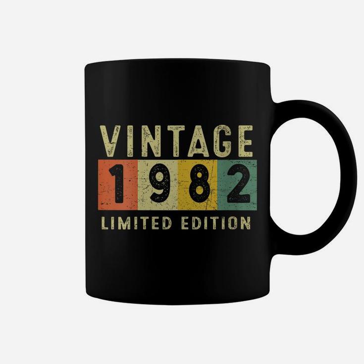 Womens Vintage 1982 40Th Birthday 40 Years Old Gift Men Women Coffee Mug