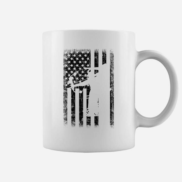 Bow Hunting American Flag Deer Hunter Gift Coffee Mug