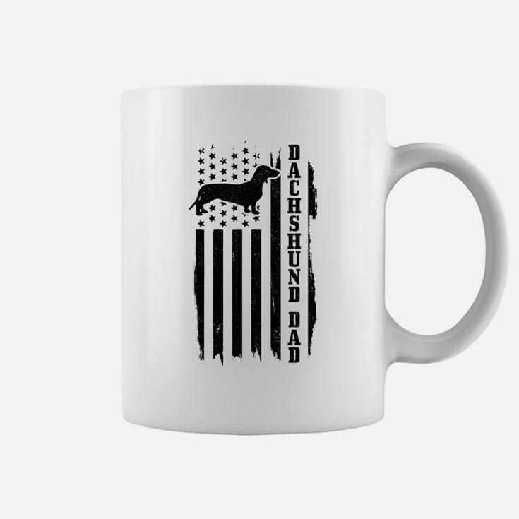 Mens Dachshund Dad Vintage American Flag Patriotic Weiner Dog Coffee Mug