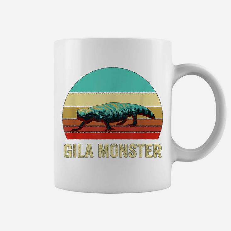 Vintage Retro Style Sunset Gila Monster Coffee Mug