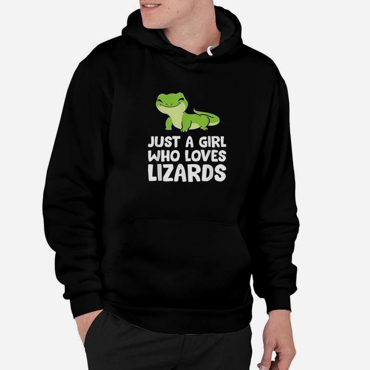 Just A Girl Who Loves Lizards Reptile Lizard Mom Hoodie