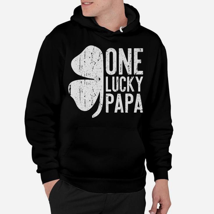 Mens One Lucky Papa  Vintage St Patrick Day Gift Hoodie