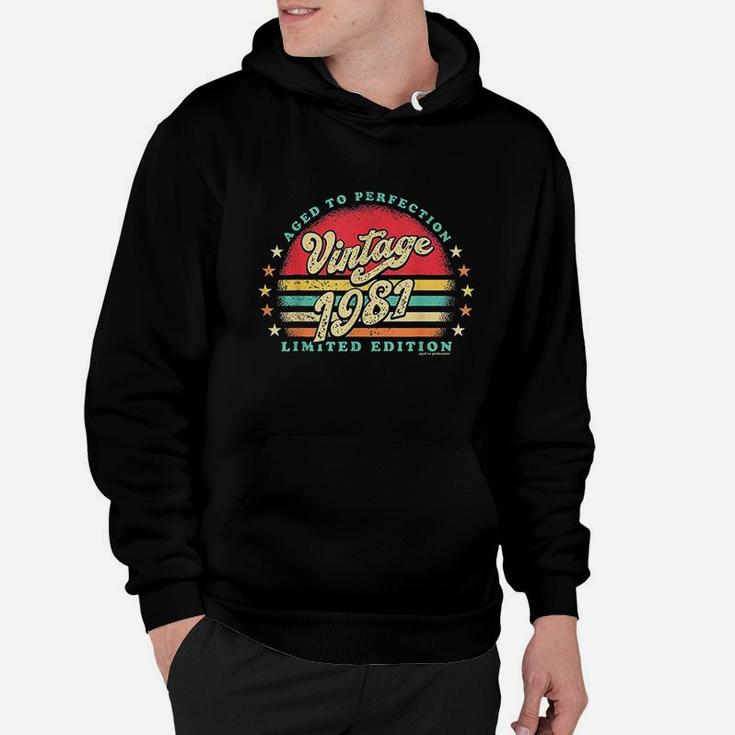 Retro Vintage 40Th Birthday 1981 Aged To Perfection Hoodie