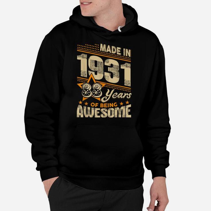 Vintage Made In 1930 89Th Birthday Gift 89 Years Old Awesome Hoodie
