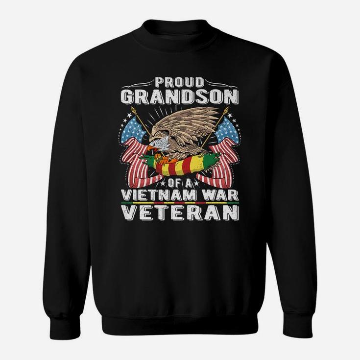 Proud Grandson Of Vietnam Veteran Military Vets Family Gift Sweatshirt