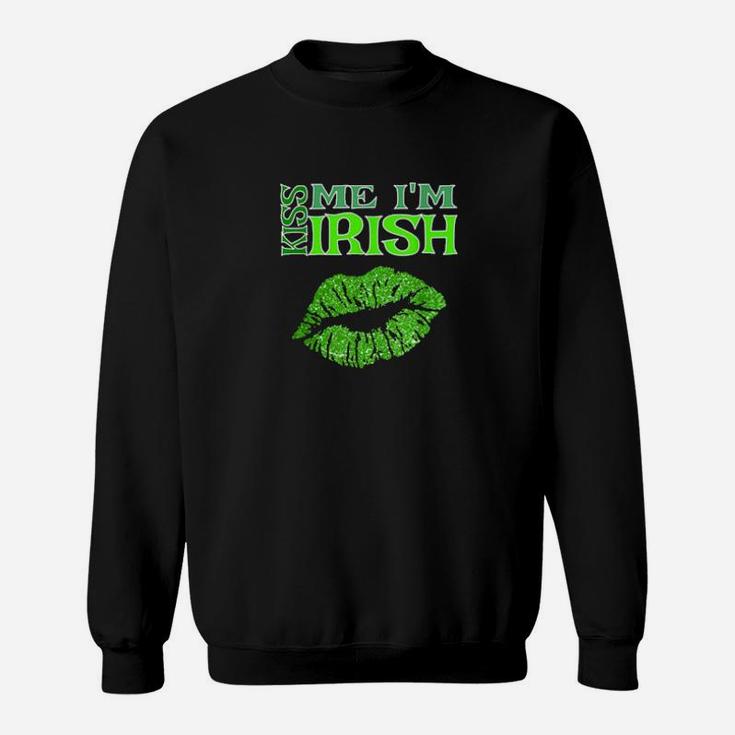 St Patricks Day Green Kiss Me I Am Irish Emerald Lips Sweatshirt