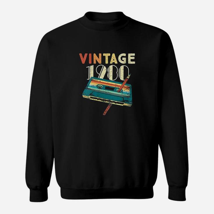 Vintage 1980 Music Cassette 40Th Birthday Gifts 40 Years Old Sweatshirt