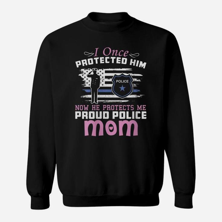 Womens American Police Thin Blue Line Gift  Proud Mom Sweatshirt