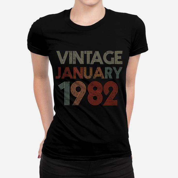 39 Years Old Retro Birthday Gift Vintage January 1982 Women T-shirt