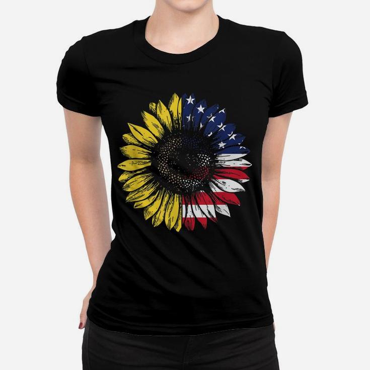 4Th Of July Half Sunflower Half American Flag Flower Lover Women T-shirt