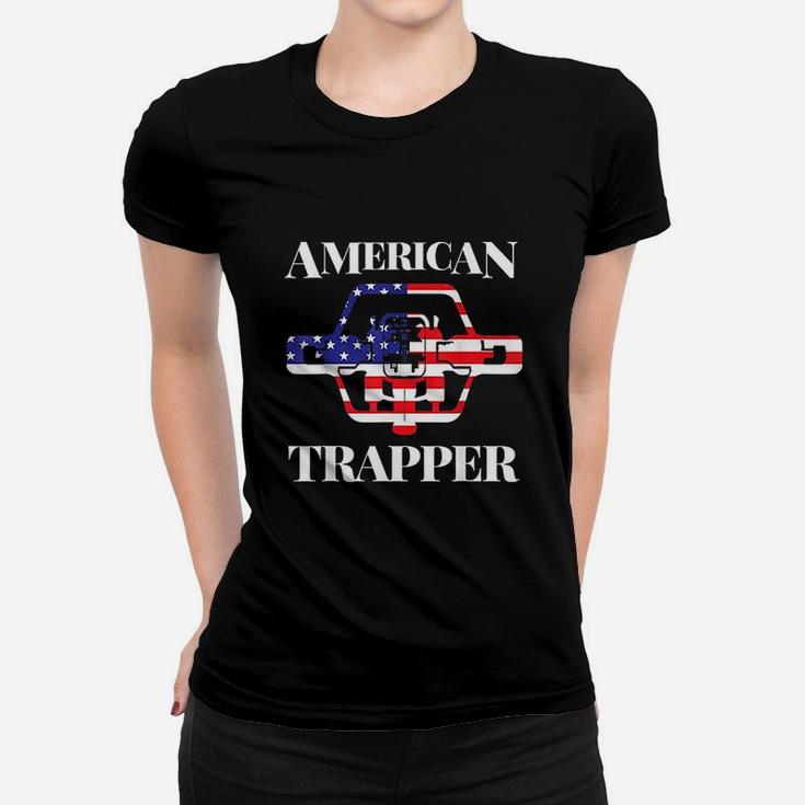 American Trapper Usa Flag Trapping Women T-shirt