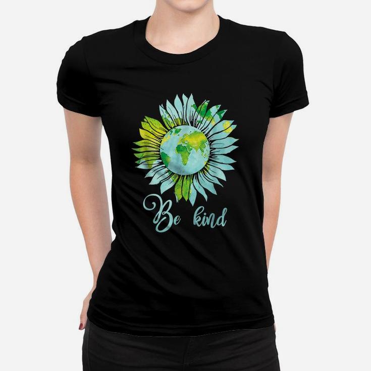 Be Kind Daisy Earth Hippie Shirt Flower Child Tee Women T-shirt