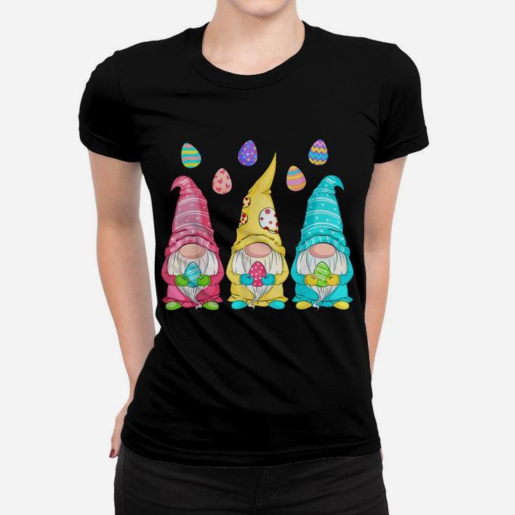 Easter Gnome Egg Hunting - Cute Gnomes Holding Easter Egg Women T-shirt