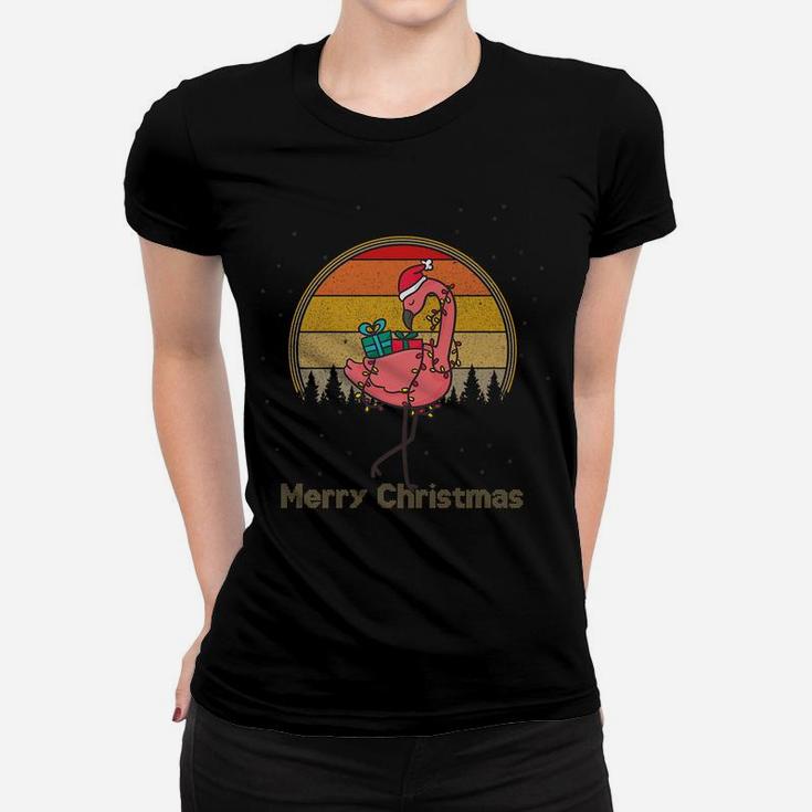 Flamingo Christmas On Vintage Sunset Santa Hat Merry Xmas Women T-shirt