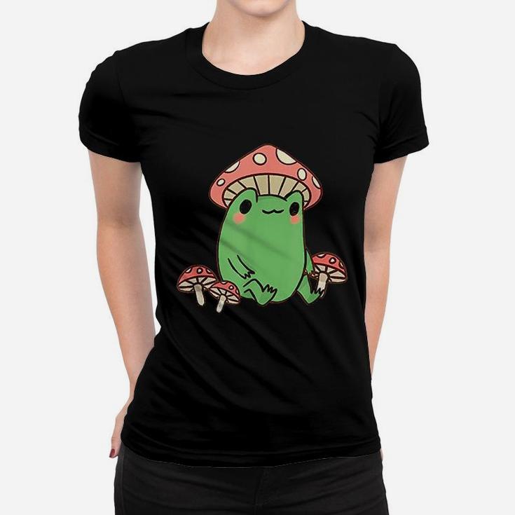Frog With Mushroom Hat Women T-shirt